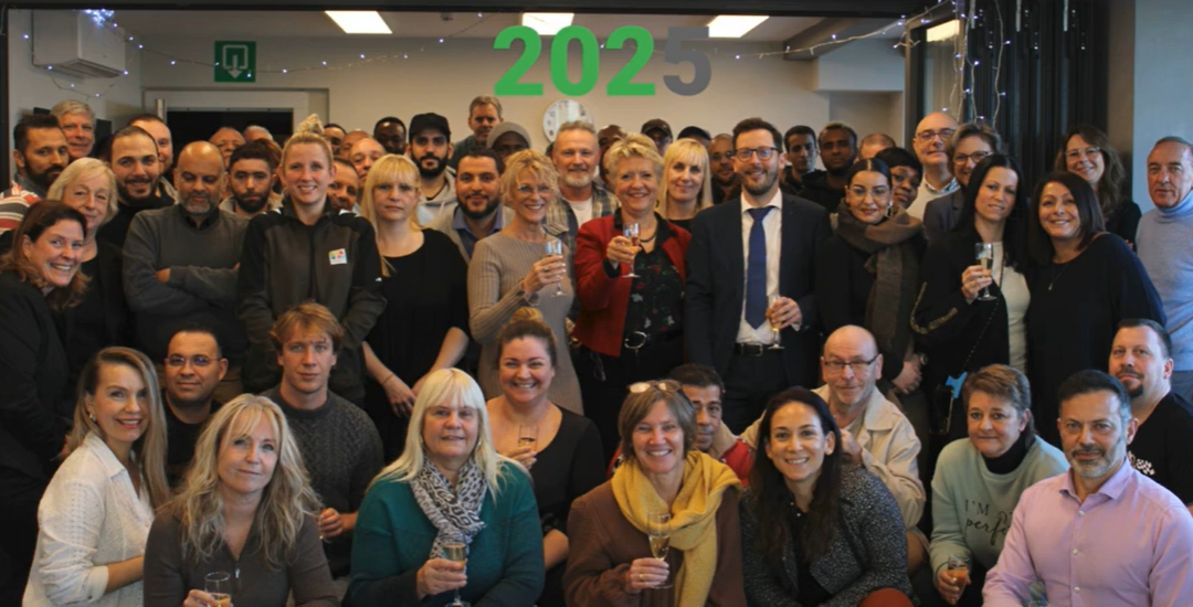 Notre Président, Mathieu Vervoort et notre Directrice Générale Pascale Roelants vous présentent leurs vœux pour 2025.